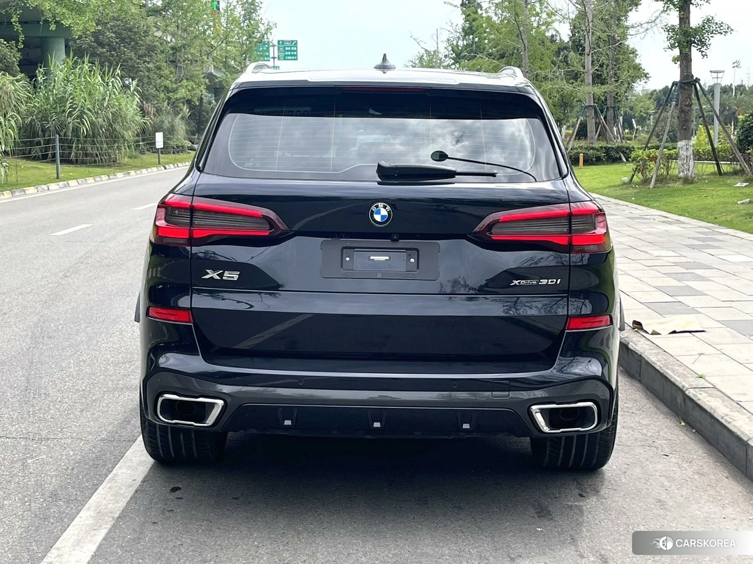 BMW X5 (imported) 2020 Черный из Китая, фото 2