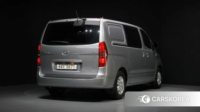 Hyundai The New Grand Starex id 3873932 из Кореи 12