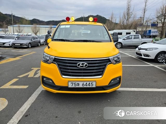 Hyundai The New Grand Starex id 3873787 из Кореи 12