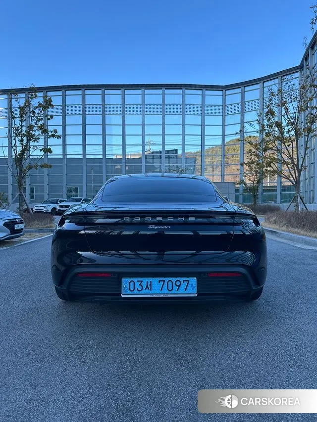 Porsche Taycan 2022 Черный из Кореи, фото 2