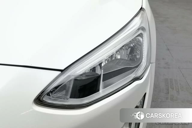 Ford Fox id 4210274 из Китая 12