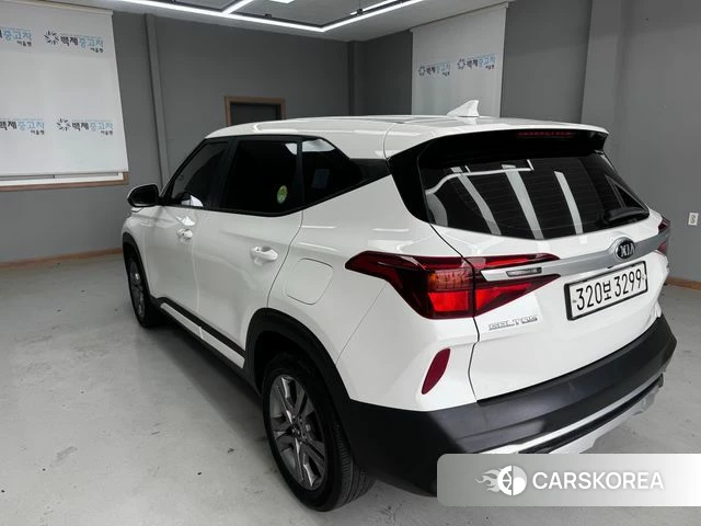 Kia Seltos id 4609309 из Кореи 11