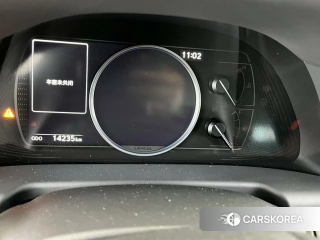 Lexus ES 2024 Серебристо-серый из Китая, фото 3