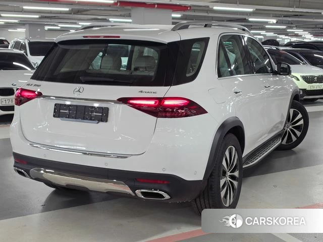 Mercedes-Benz GLE-Class W167 2026 Белый из Кореи, фото 3