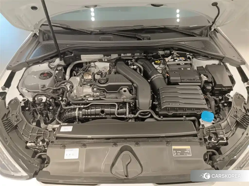 Audi A3 2025 Белый из Китая, фото 2