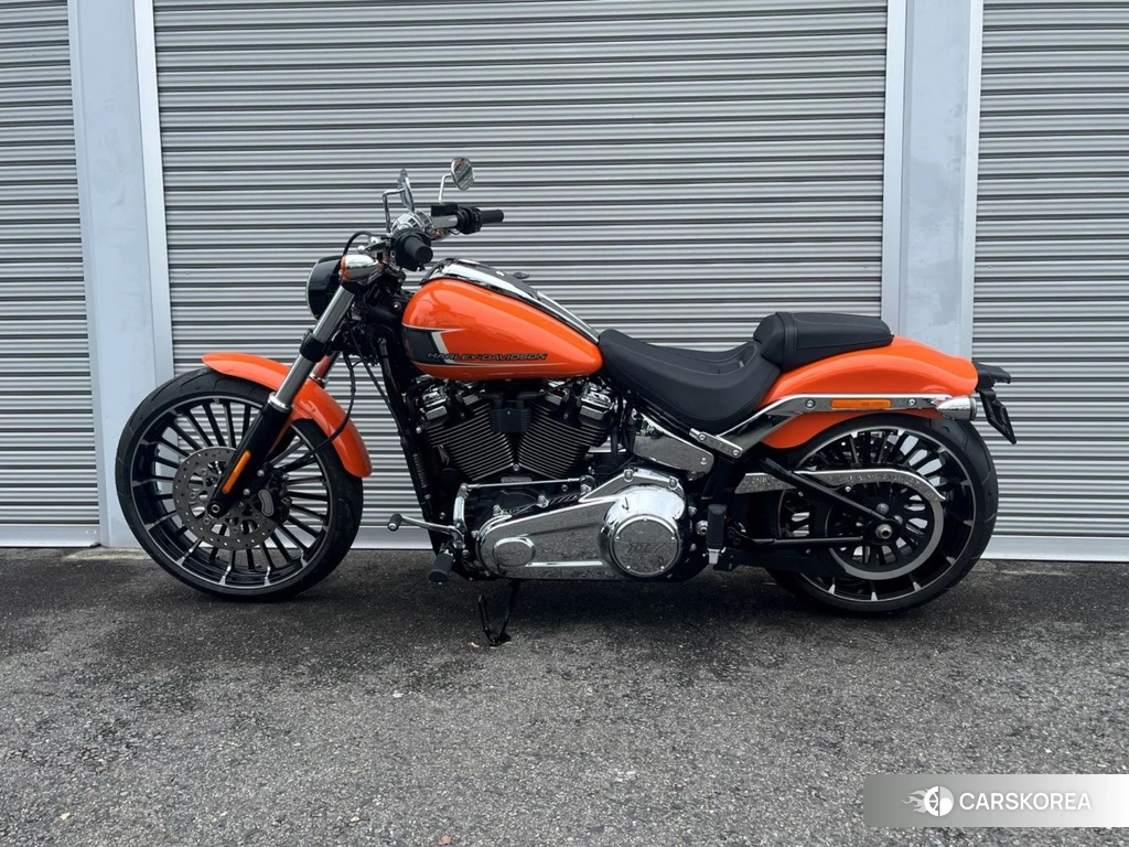 Проданный Harley-Davidson Softail Breakout FXBR1750 2023 из Японии