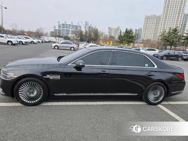 Genesis G90 id 3795710 из Кореи 3