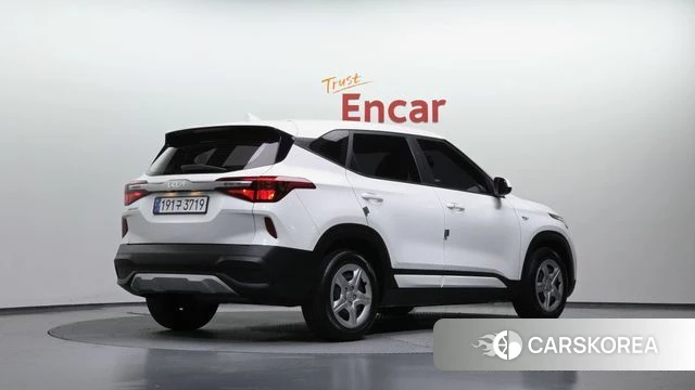 Kia Seltos id 4534667 из Кореи 12