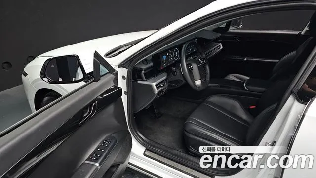 Hyundai Grandeur (GN7) id 2663562 из Кореи 12