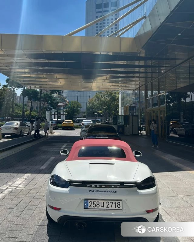 Porsche 718 Boxster 2021 Белый из Кореи, фото 2