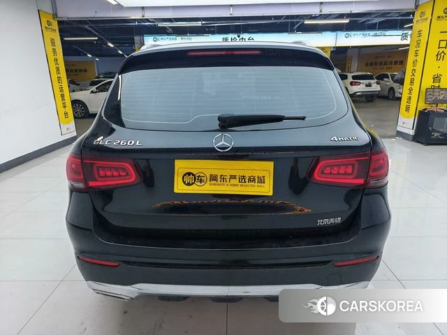 Mercedes-Benz GLC 2021 Черный из Китая, фото 2