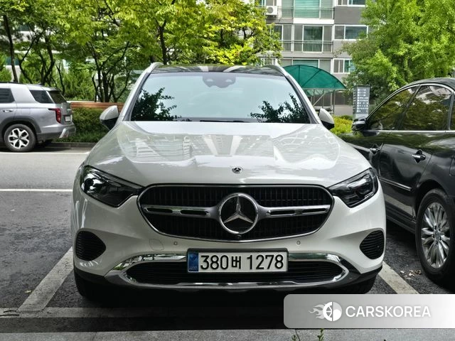 Mercedes-Benz GLC-Class X254 2024 Белый из Кореи, фото 2