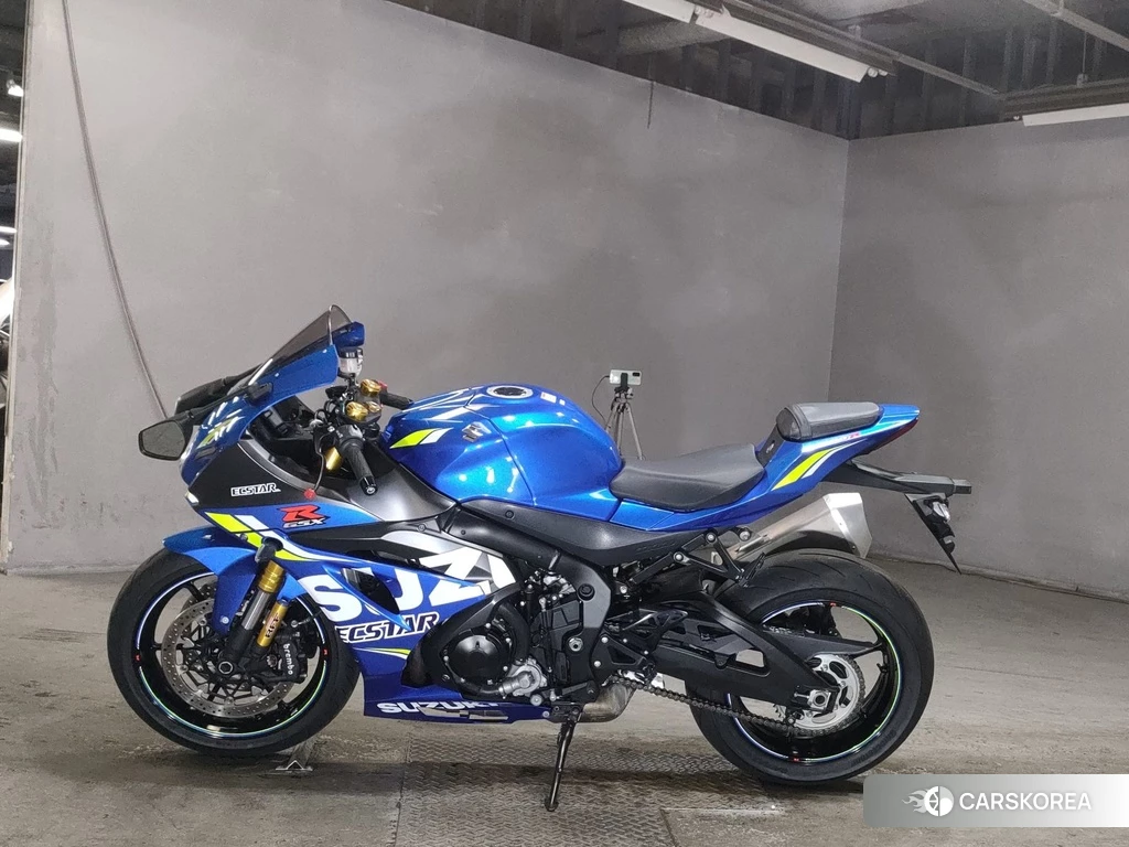 Проданный Suzuki GSX-R1000R 2018 из Японии