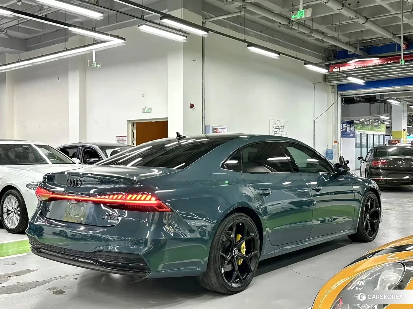 Audi A7L 2021 Синий из Китая, фото 2
