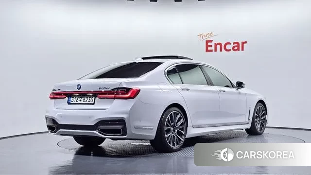 BMW 7 Series (G11) id 2990382 из Кореи 12