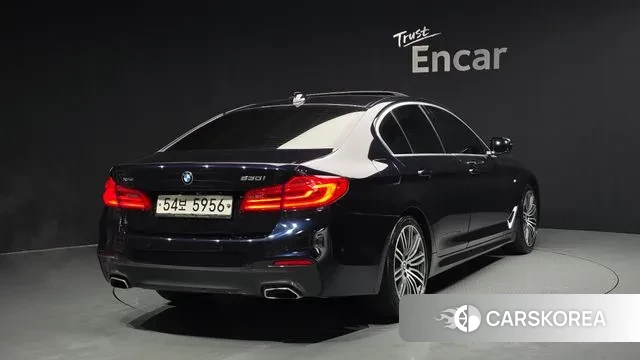 BMW 5 Series (G30) id 3526014 из Кореи 12