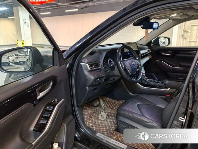 Toyota Highlander 2021 Черный из Китая, фото 3