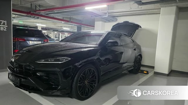 Lamborghini Urus 2026 Черный из Кореи, фото 2