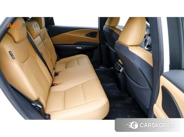 Lexus RX 2025 Белый из Китая, фото 2