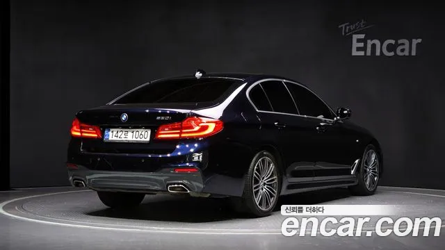 BMW 5 Series (G30) id 2855303 из Кореи 12