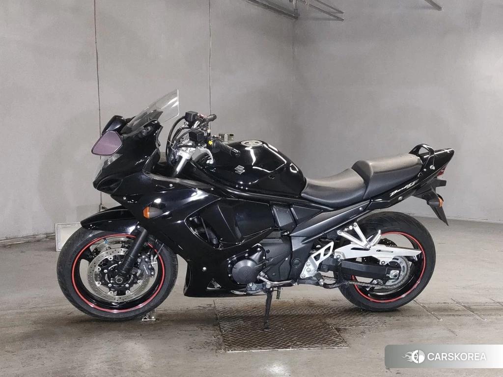 Проданный Suzuki BANDIT 1250F 2013 из Японии, фото 2