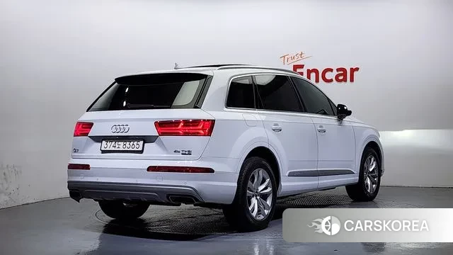 Audi Q7 (4M) id 3479872 из Кореи 12