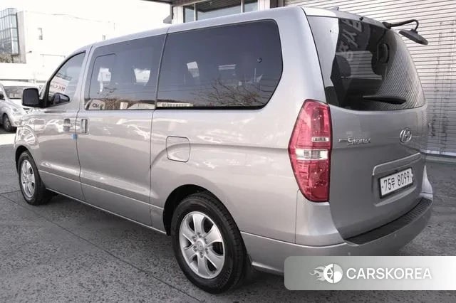 Hyundai The New Grand Starex id 3543758 из Кореи 12