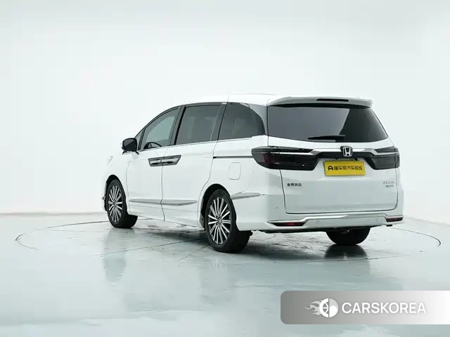 Honda Elysion 2023 Белый из Китая, фото 2