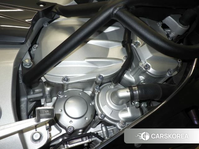 Engine photo