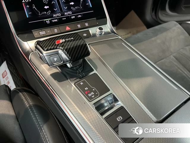 Audi A6L id 4278762 из Китая 8
