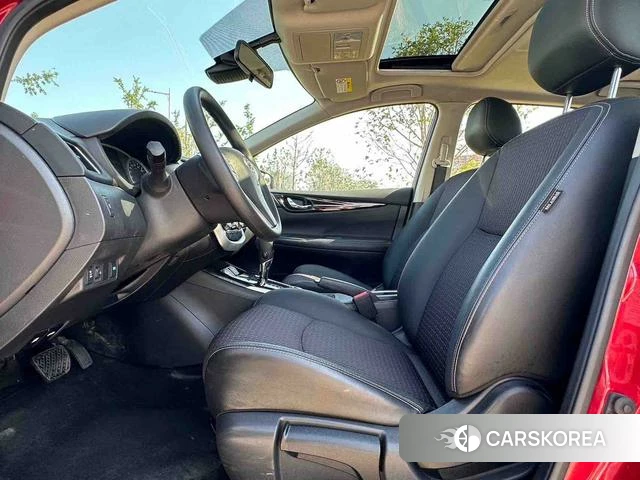 Nissan TIIDA 2019 Красный из Китая, фото 2