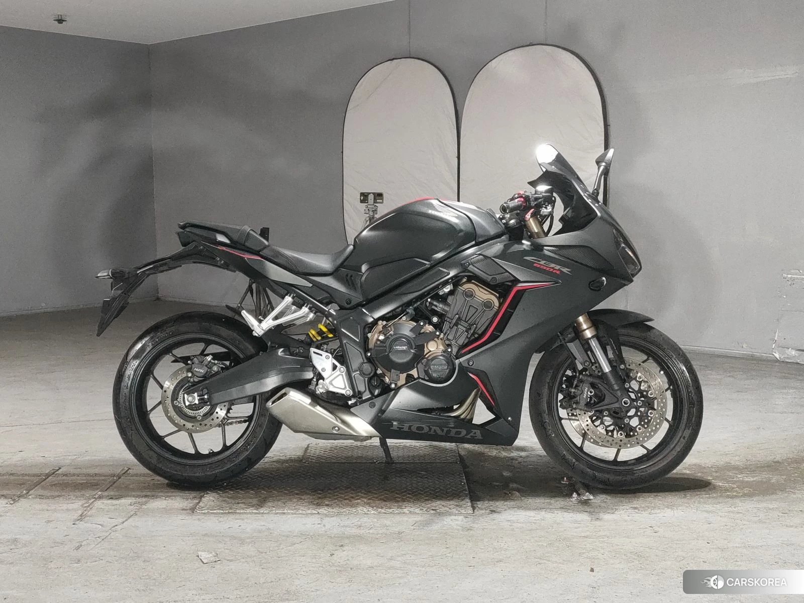 Проданный Honda CBR650R id 4193772 из Японии
