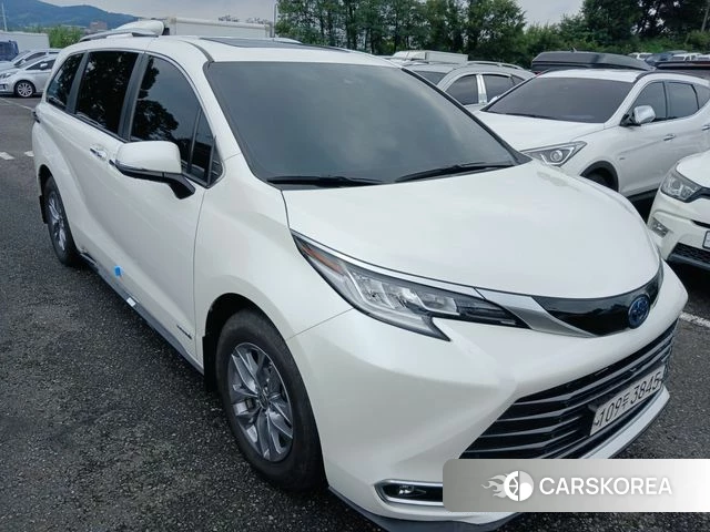 Toyota Sienna 4th Generation 2021 Белый из Кореи, фото 4