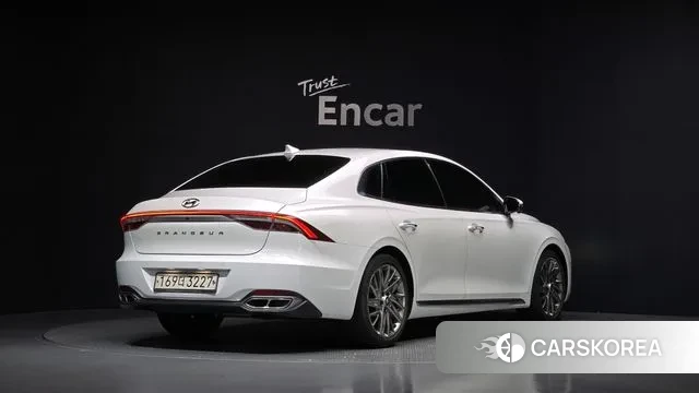 Hyundai The New Grandeur IG id 3060051 из Кореи 12