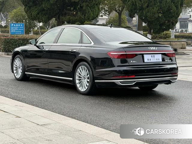 Audi A8 2021 Черный из Китая, фото 2