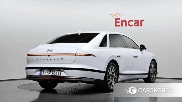 Hyundai Grandeur Hybrid (GN7) id 3817615 из Кореи 12