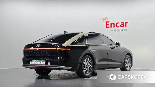 Hyundai Grandeur Hybrid (GN7) id 3007033 из Кореи 12