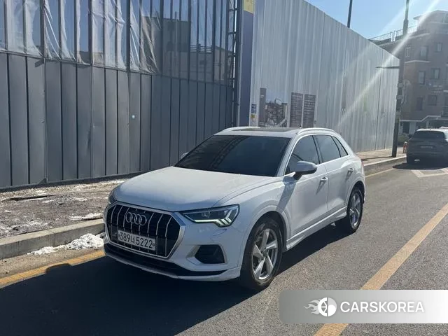 Audi Q3 (F3) 2020 Белый из Кореи, фото 4