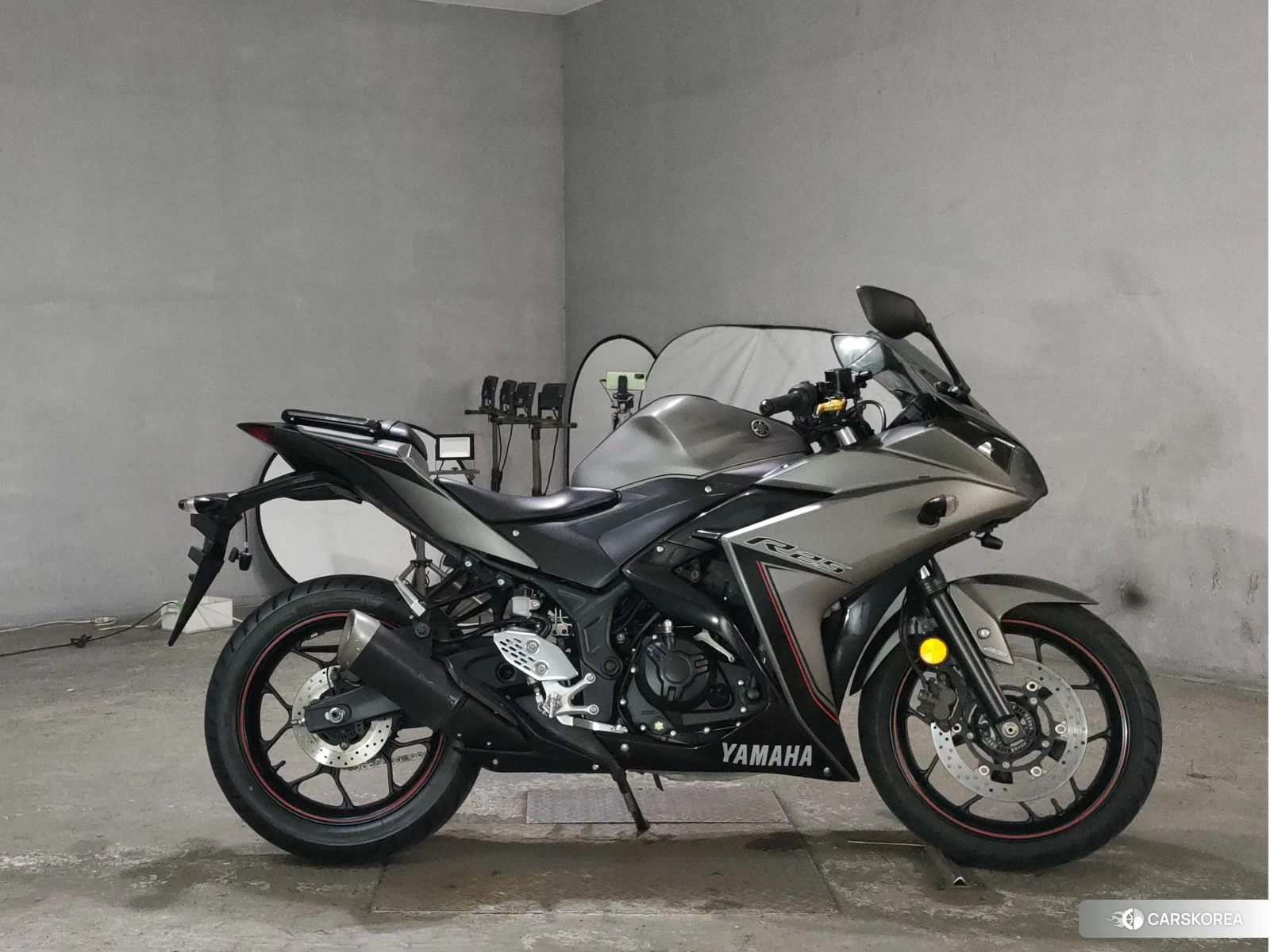 Yamaha YZF-R25 2016 из Японии, фото 3