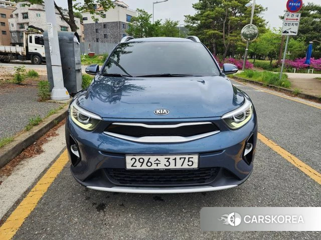 Kia Stonic 2018 Синий из Кореи, фото 6