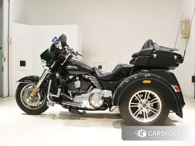 Проданный Harley-Davidson Electra Glide FLHTCUTG1690 2014 из Японии