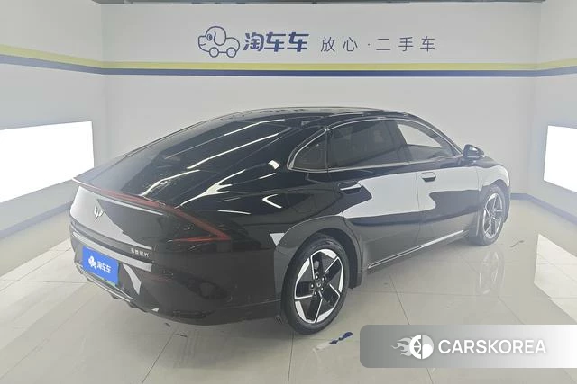 Wuling Automobile Wuling Starlight PHEV id 3926873 из Китая 9