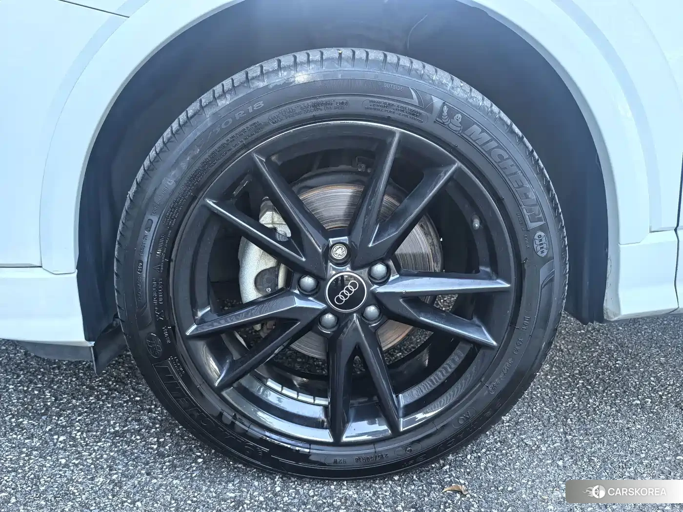 Audi Q2L id 4680477 из Китая 9