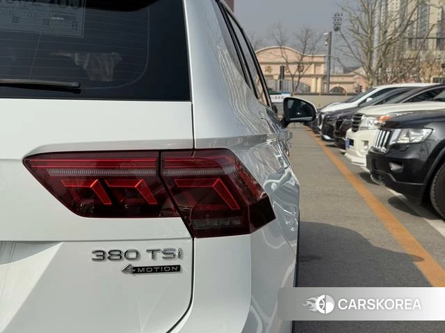 Volkswagen Tiguan L id 4257898 из Китая 8