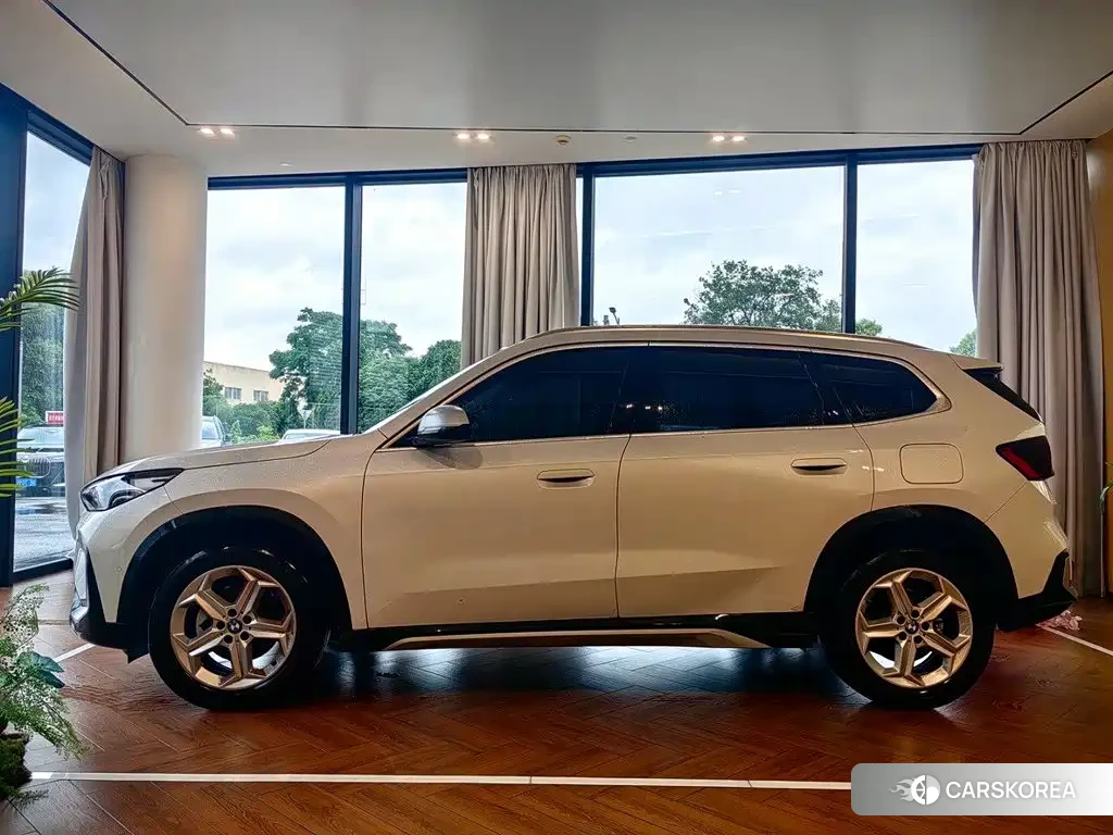 BMW X1 2024 Белый из Китая, фото 6