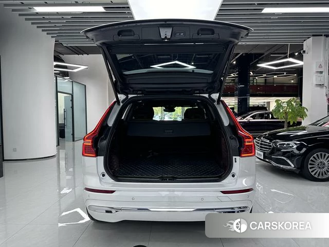 Volvo XC60 PHEV id 4213554 из Китая 10