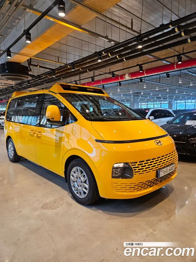 Hyundai Staria id 2712903 из Кореи 10