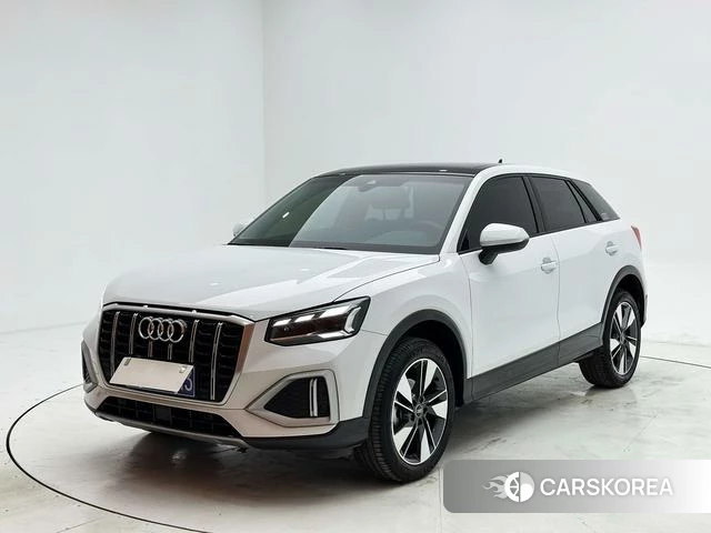 Audi Q2L id 4380525 из Китая 12
