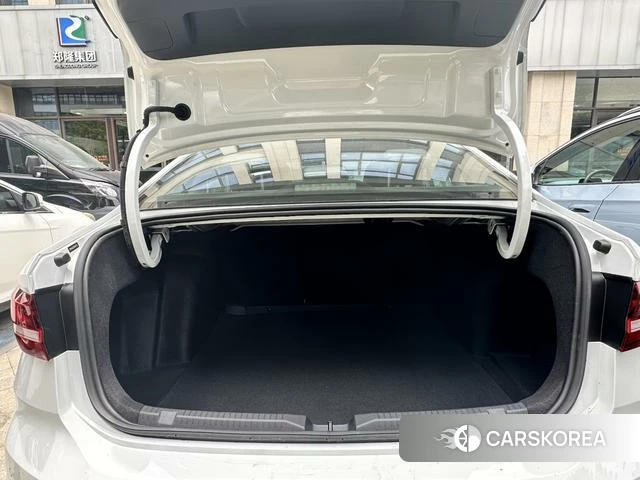 Volkswagen Lavida id 4336127 из Китая 12