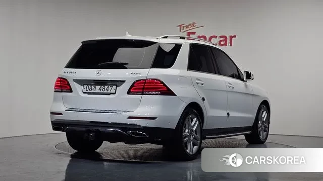 Mercedes-Benz GLE - Class W166 id 3480166 из Кореи 12